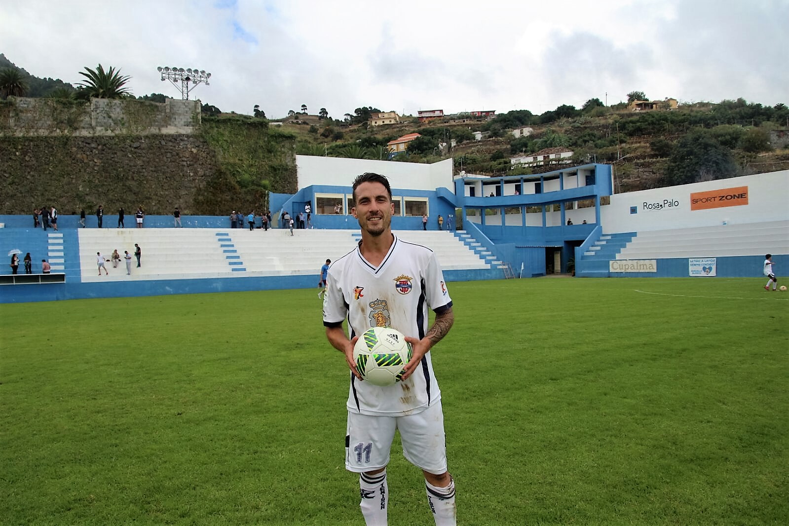 Dani López, autor de tres goles. Foto de José Ayut.