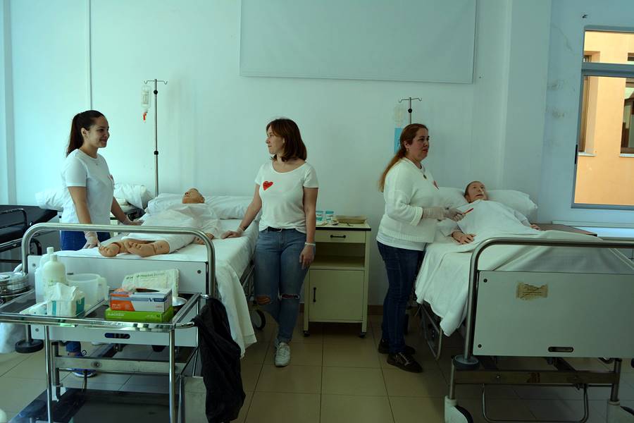 Estudiantes FP Sanitarios Enfermería.