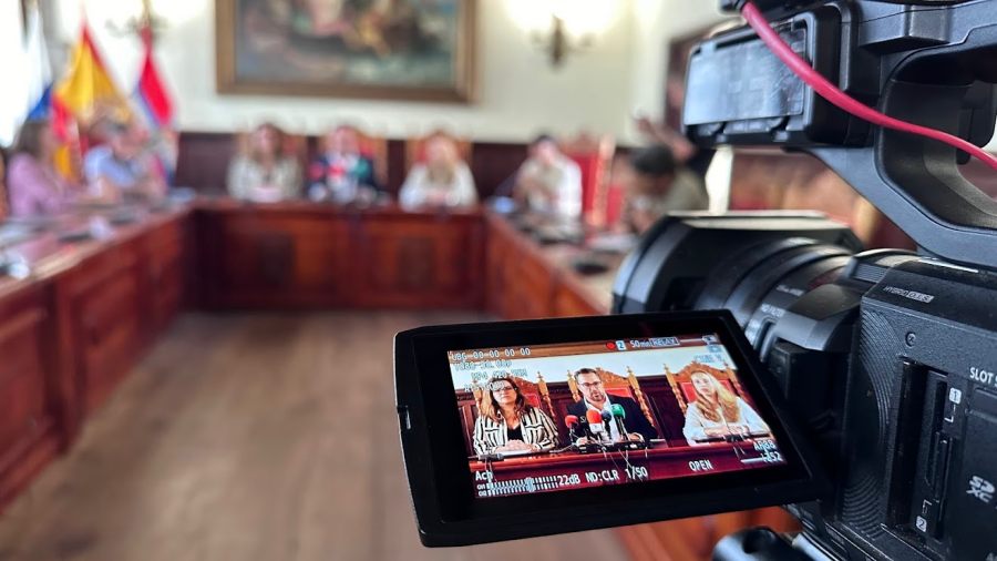 FOTO 2 Instante rueda de prensa balance del primer año de gobierno municipal