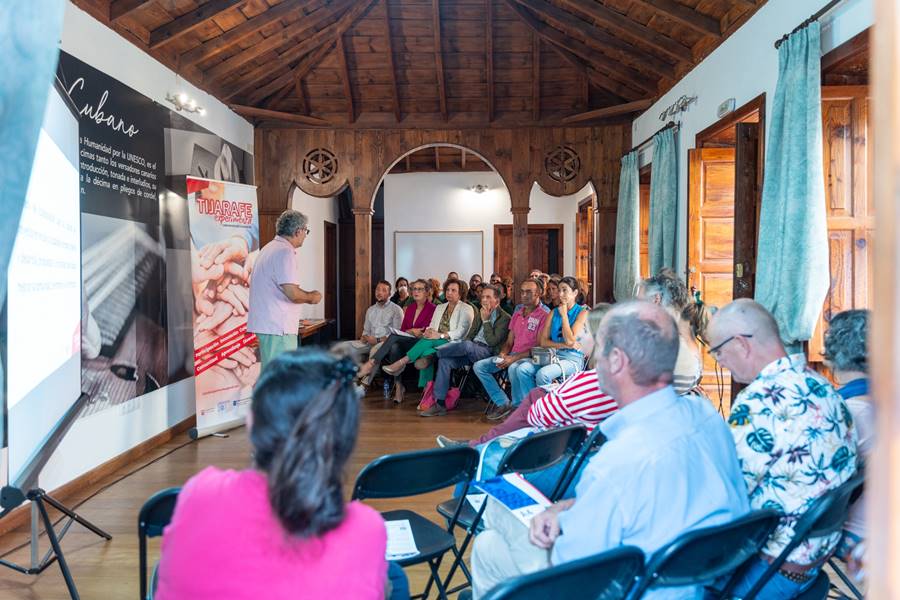 Acto de presentación del proyecto 'Tijarafe Experimenta'