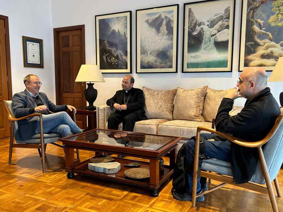 primera visita obispo (3)