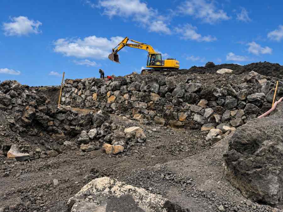 reconstruccion de plataneras sobre la lava del Tajogaite (2)